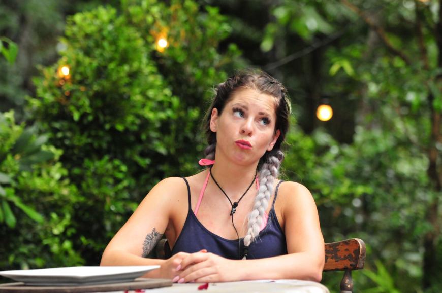 Nach dem Dschungelcamp hat Jenny Frankhauser offenbar ihre Meinung über ihre Schwester geändert
