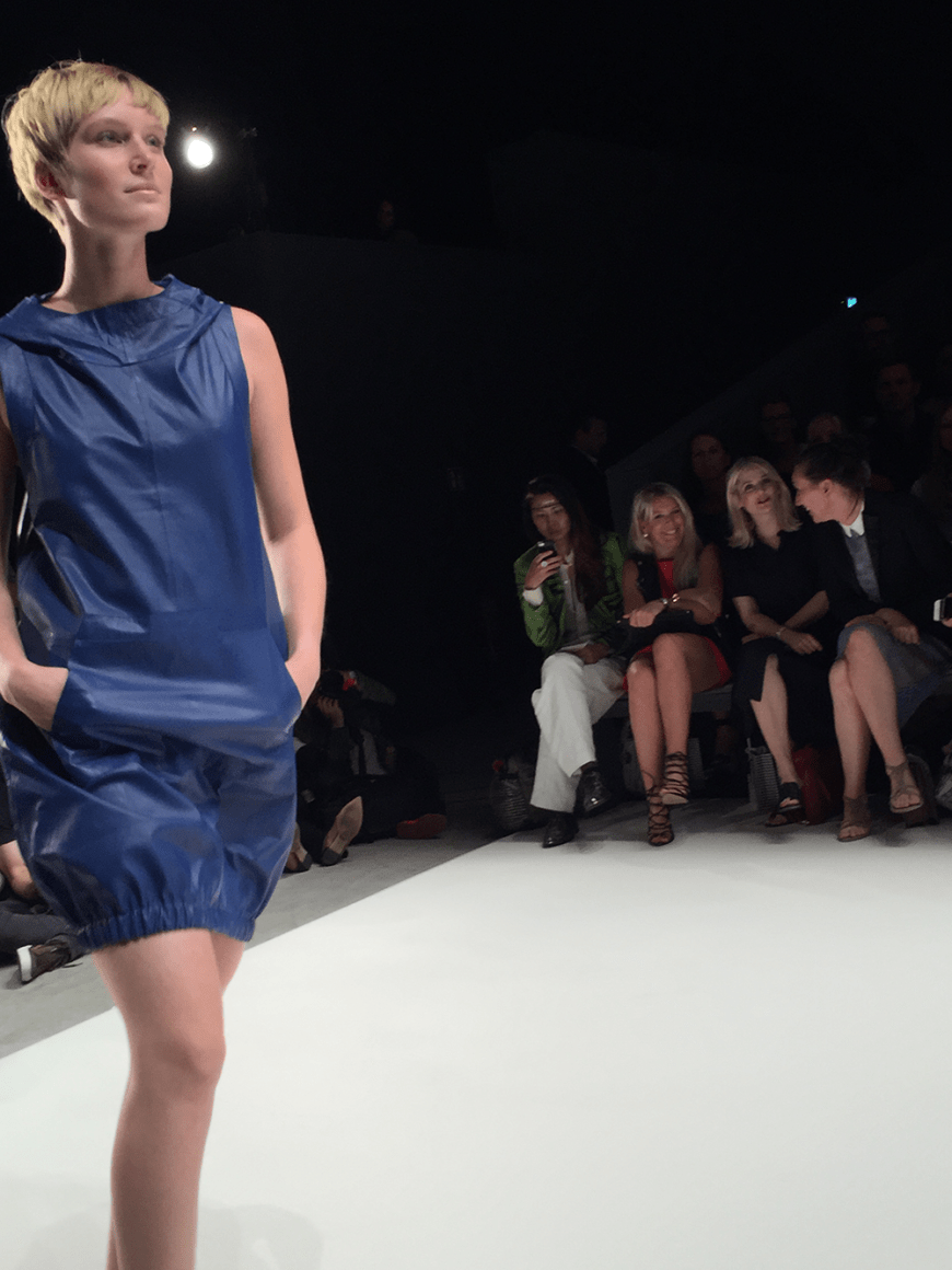 Auch die amtierende GNTM-Siegerin Kim Hnizdo lief für das beliebte Fashionlabel.