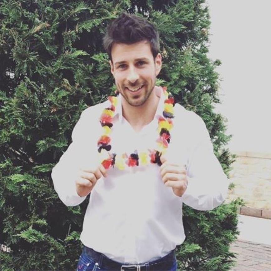 Auch Bachelor Leonard Freier ist im EM-Fieber.