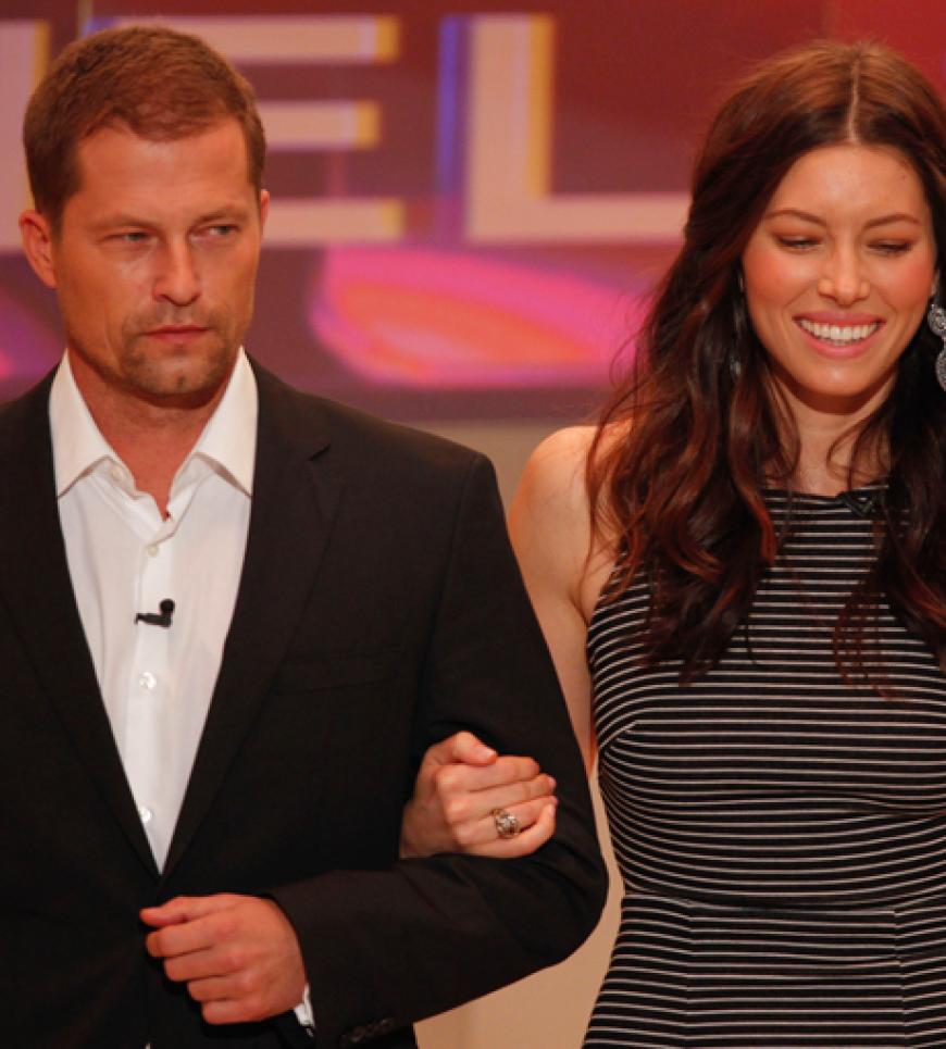 Traumduo: Til Schweiger kam gemeinsam mit seiner Filmkollegin Jessica Biel nach Friedrichshafen. Sie stellten ihren neuen Film