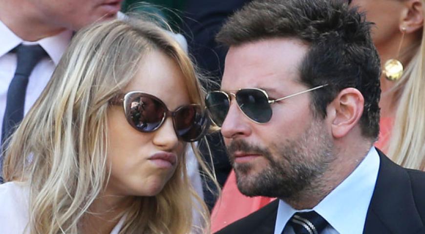 Bradley Cooper und Suki Waterhouse? Das Pärchen zeigte sich in London nach Trennungsgerüchten. Schmollt Suki ihn an?
