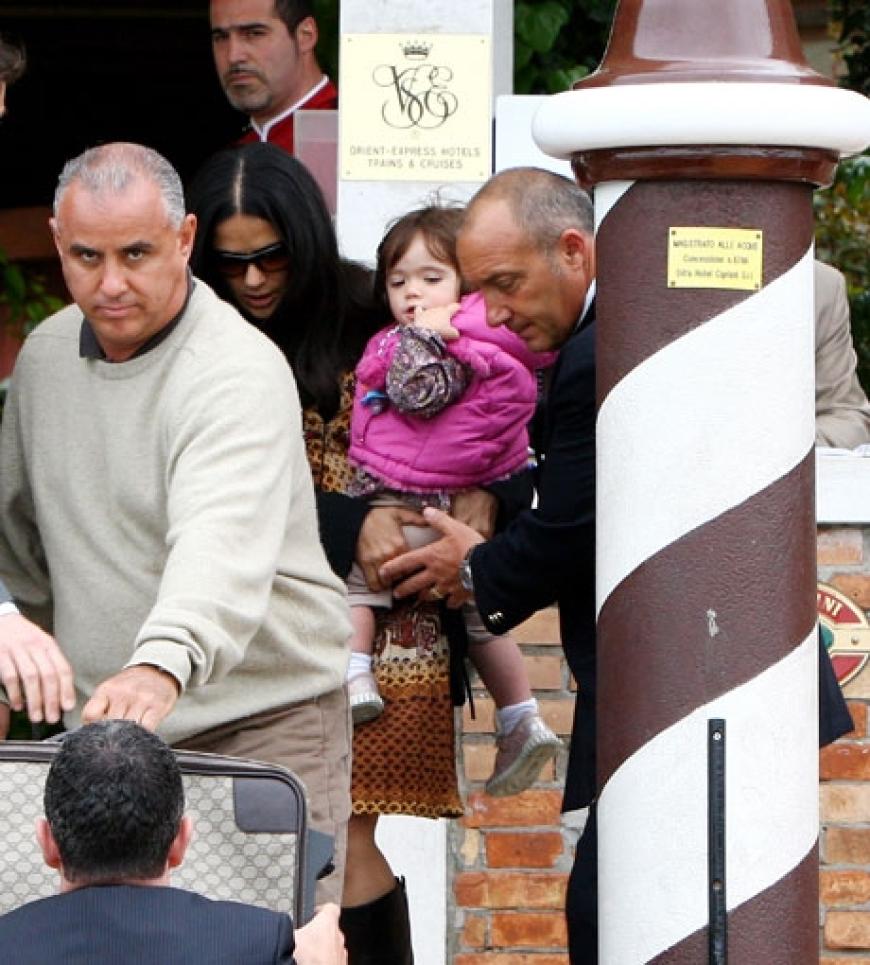 Salma Hayek, François-Henri Pinault und die gemeinsame Tochter Valentina Paloma, 2