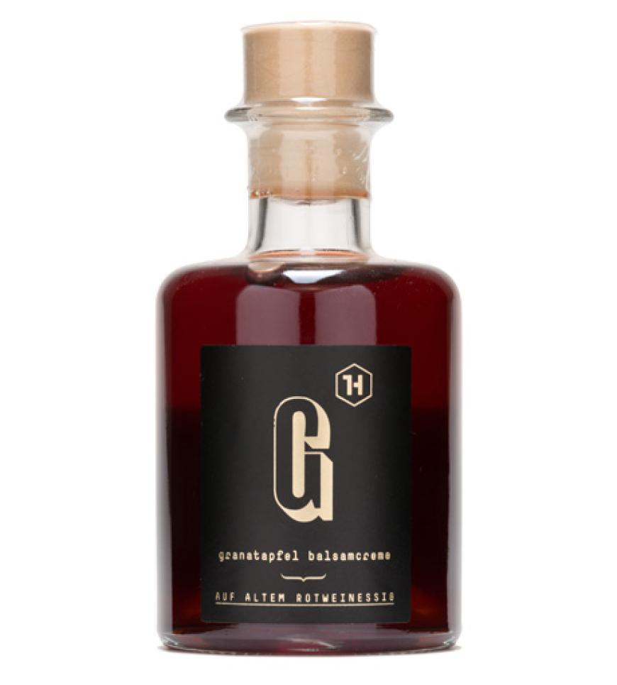 Mmhh ... Granatapfel Balsamcreme klingt lecker - ist es auch. Von Type Hype, ca. 13 Euro über typehype.com