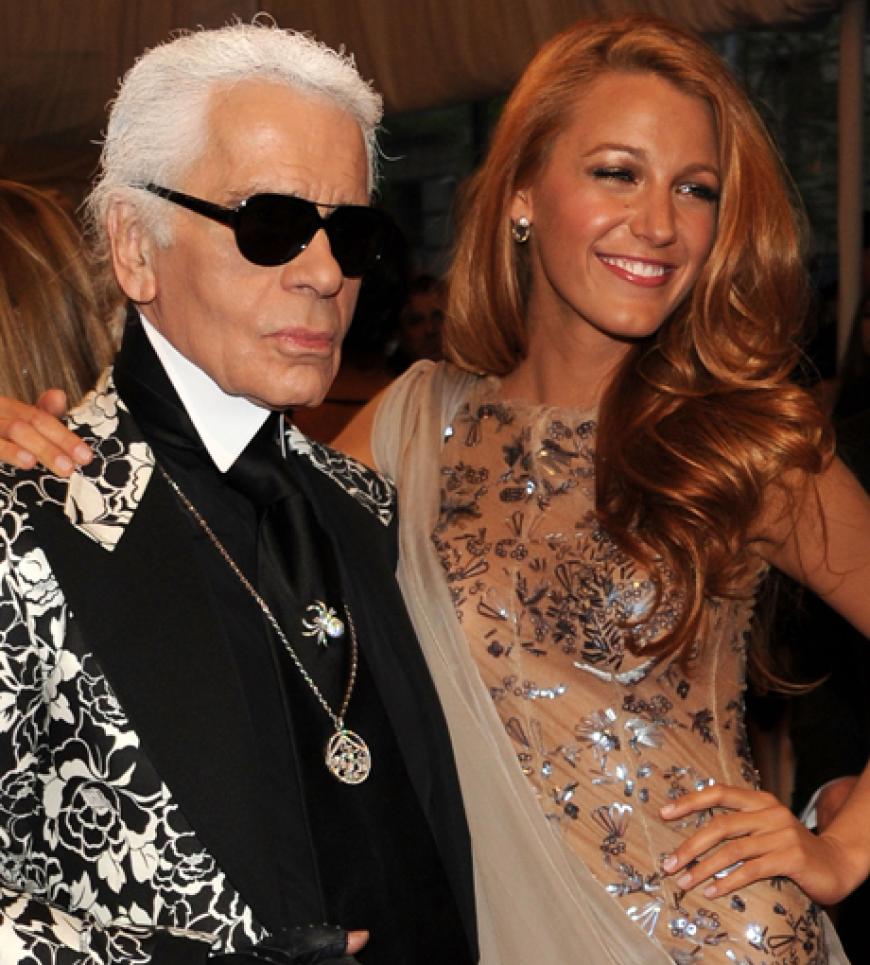 Karl Lagerfeld mit Chanel-Gesicht und