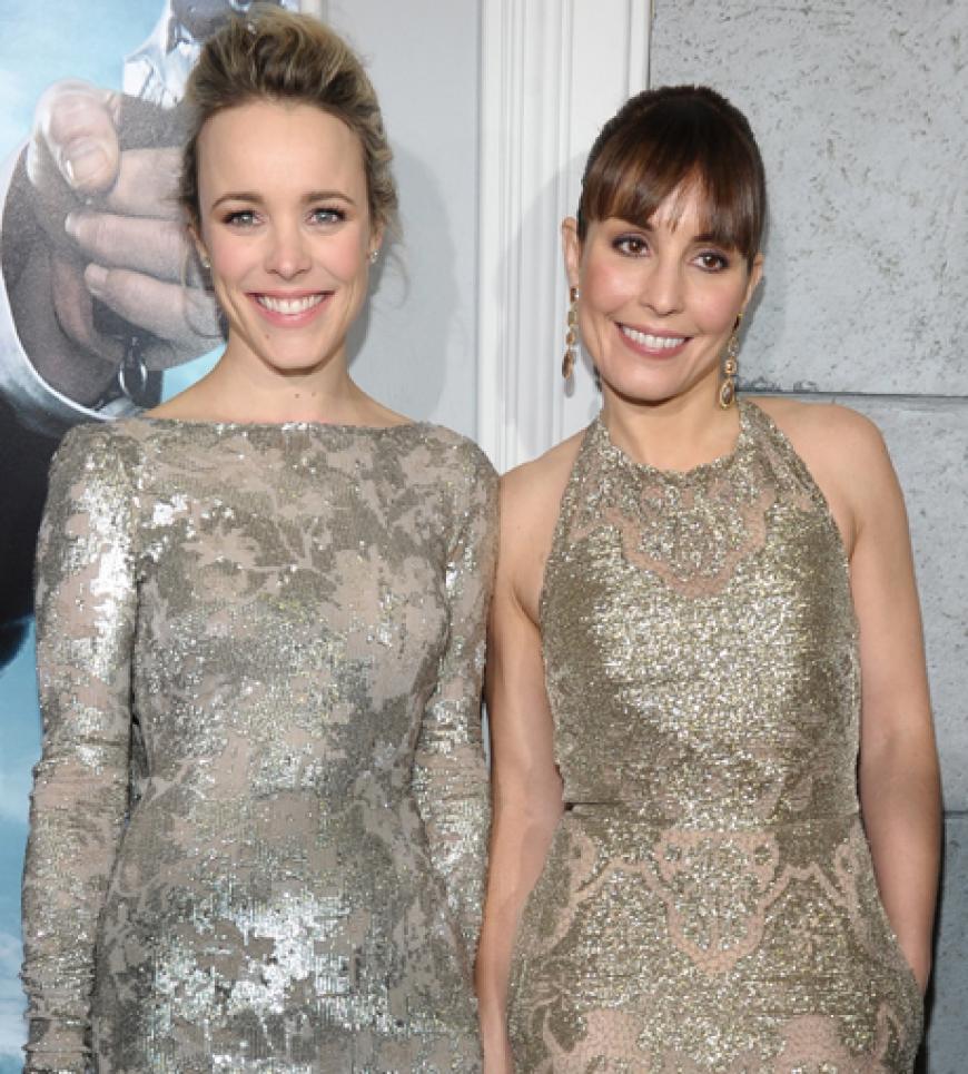 Hübsches Duo, hübsch verpackt: Die beiden Schauspielerinnen Rachel McAdams mit Noomi Rapace