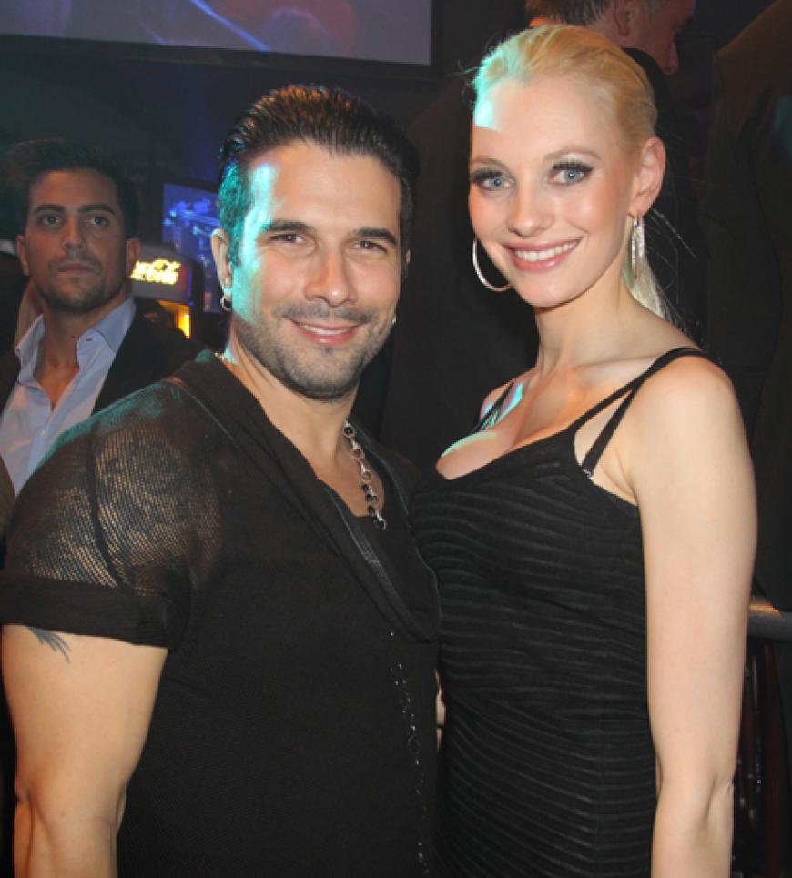 Marc Terenzi und Ex-Germanys Next Topmodel-Kanidatin Laura Weyel zeigten sich in Feierlaune