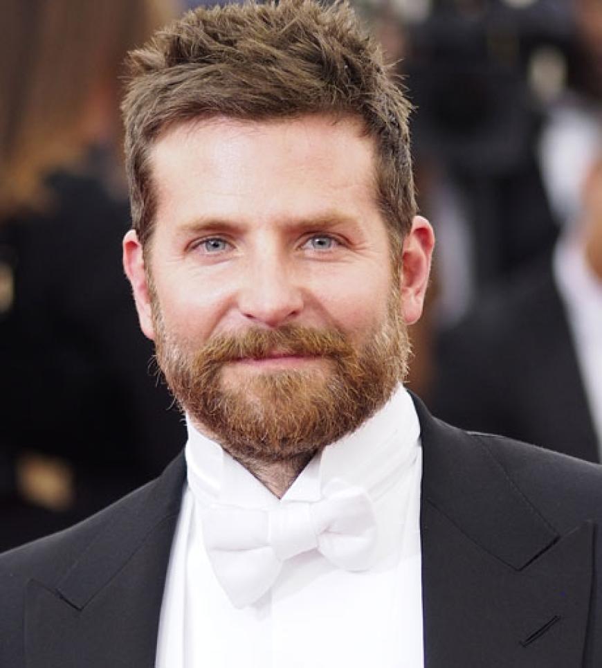 Vom Frauenschwarm zum Waldschrat: Bradley Cooper zeigt sich neuerdings mit extremer Gesichtsbehaarung. Vom Sunnyboy ist nicht mehr viel übrig geblieben ...
