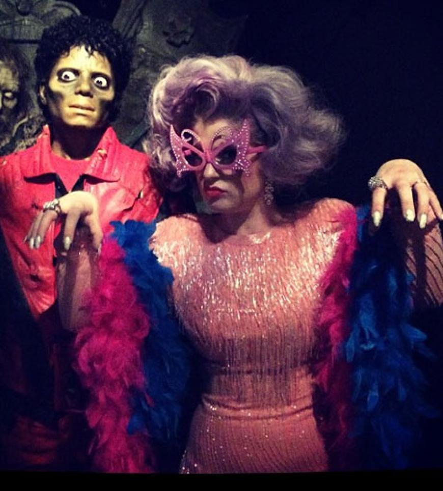 Und auch Kelly Osbourne feierte 2013 schon ihre erste Halloween-Party