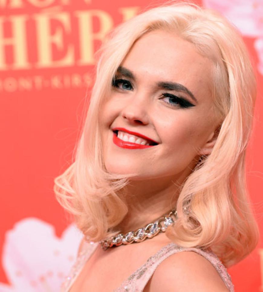 It-Girl, Model und Designerin Bonnie Strange liebt üppiges, auffälliges Make-Up - wie hier beim