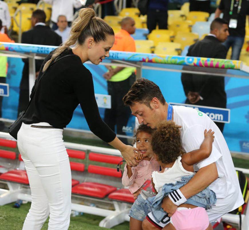 Mandy Capristo hat neue Freundinnen gefunden