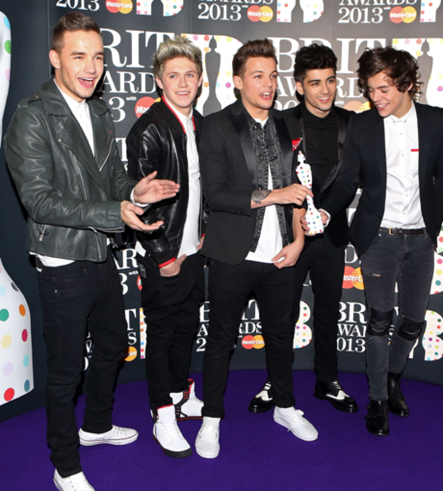Die Jungs von One Direction sind nun stolze Bewohner einer Luxusvilla in der besten Lage Hollywoods Die Jungs von One Direction sind nun stolze Bewohner einer Luxusvilla in der besten Lage Hollywoods