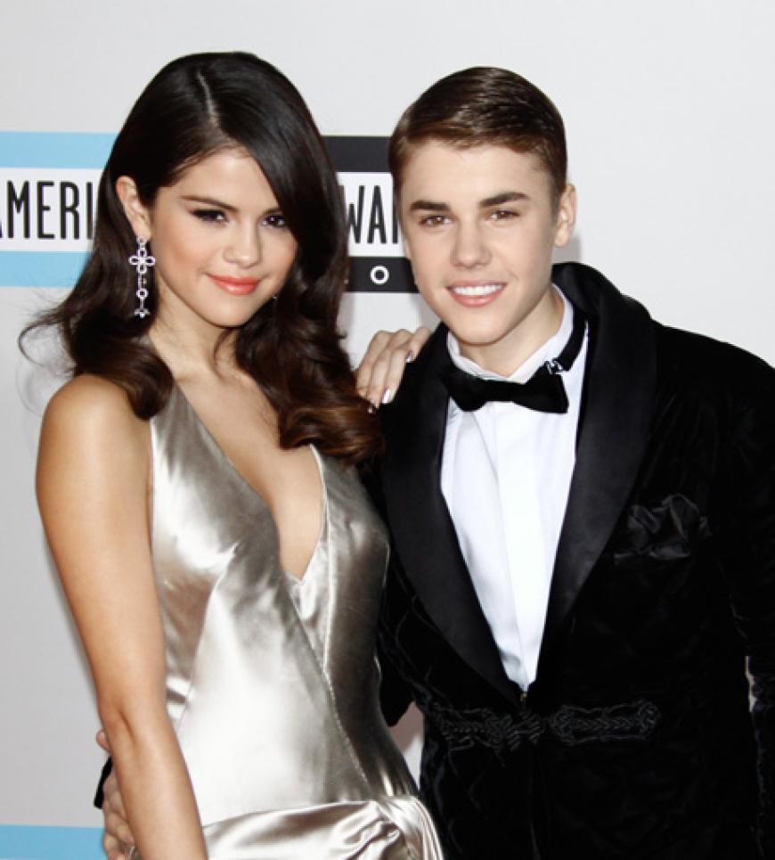 Bei den Teenie-Stars Justin Bieber und Selena Gomez blickt man nicht ganz durch. Sie führen zur Zeit eine ON/OFF-Beziehung, bei der der Beziehungsstatus nicht ganz klar ist...