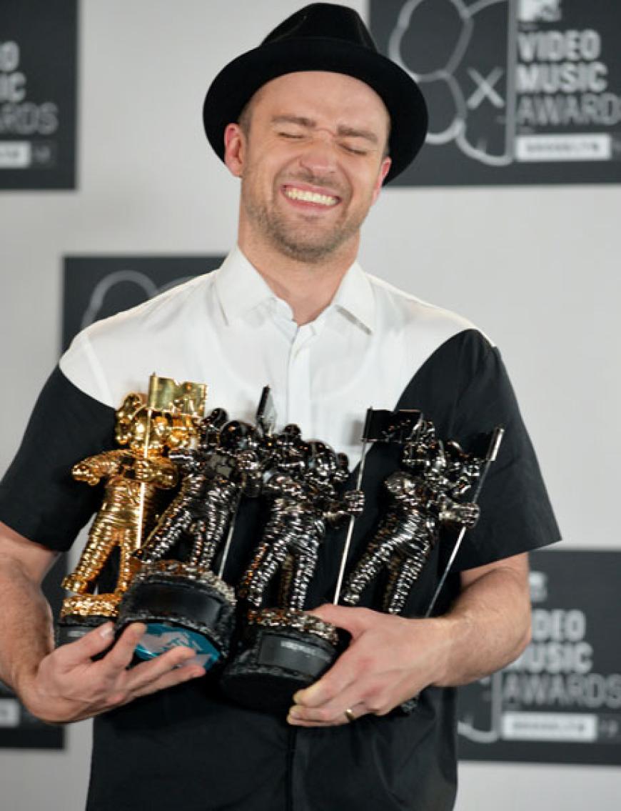 Strahlende Gesicher, nackte Haut und emotionale Momente: das waren die MTV Video Music Awards 2013 in New York!