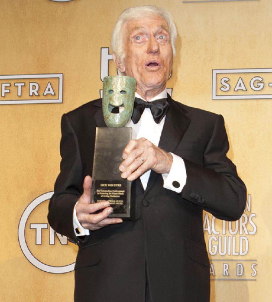Schauspieler Dick Van Dyke wurde bei der 19. SAG-Verleihung für sein Lebenswerk ausgezeichnet