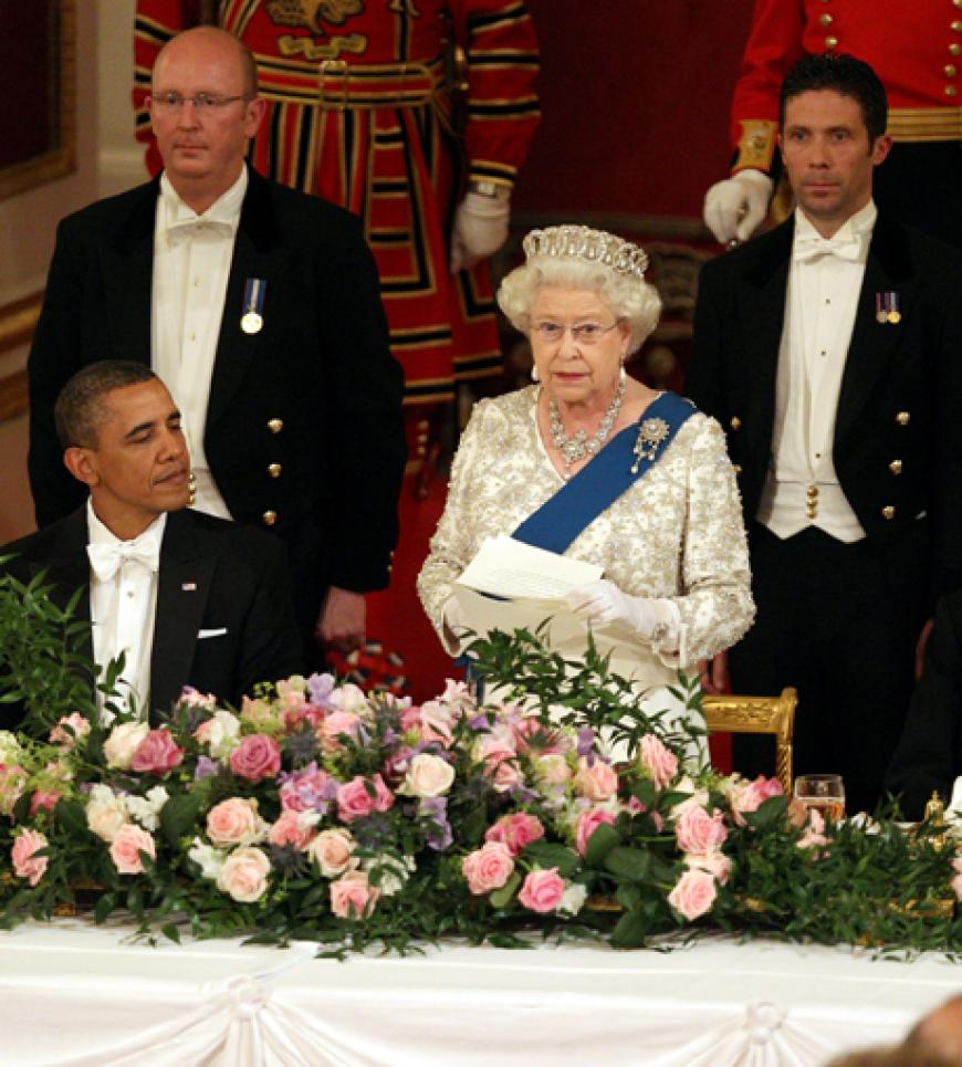 Natürlich ließ es sich Queen Elizabeth nicht nehmen, eine kleine Rede zu Ehren des Gastes zu halten