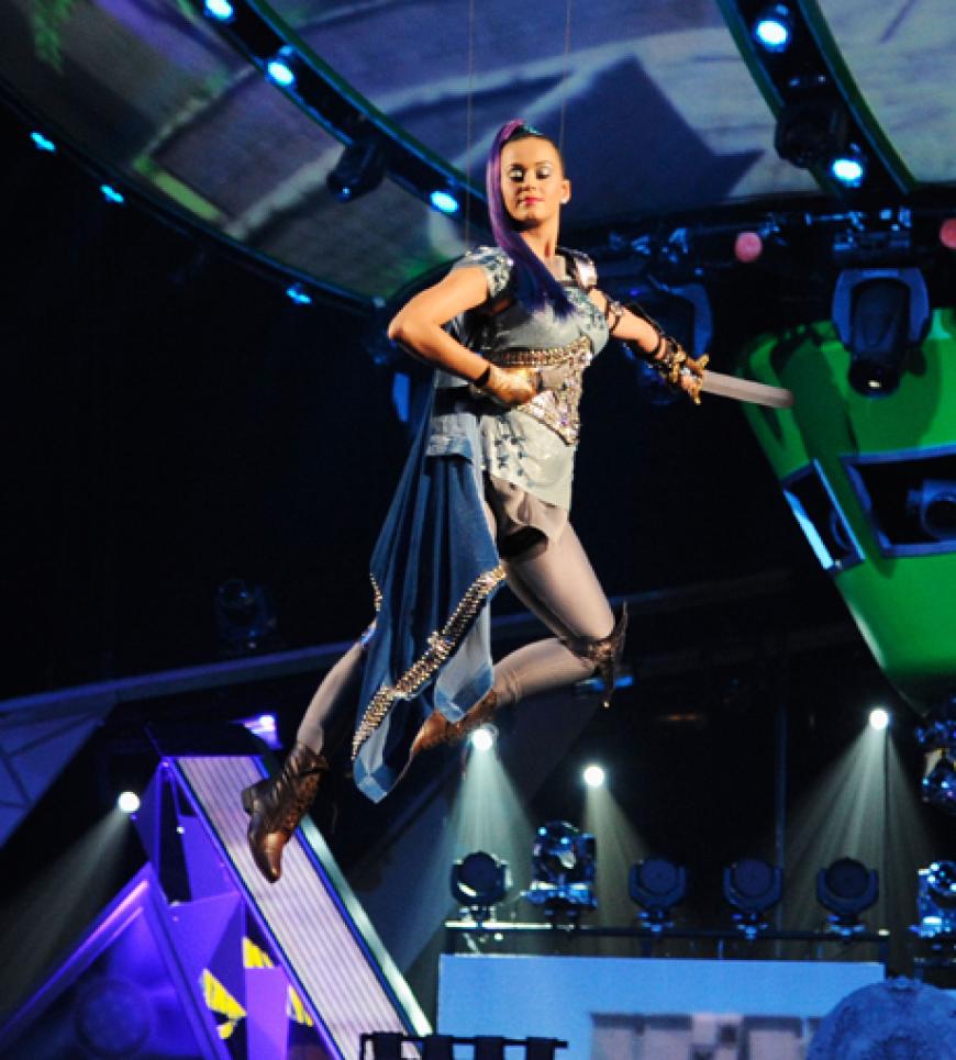 Anschließend performte Katy Perry ihren Hit