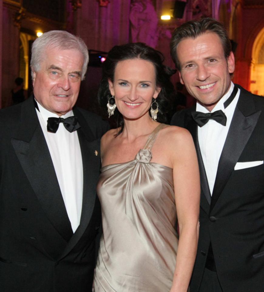 Die Wiener Lokalprominenz zeigte sich ausgelassen: Eva Glawischnigg, Volker Piesczek und Frank Hofmann