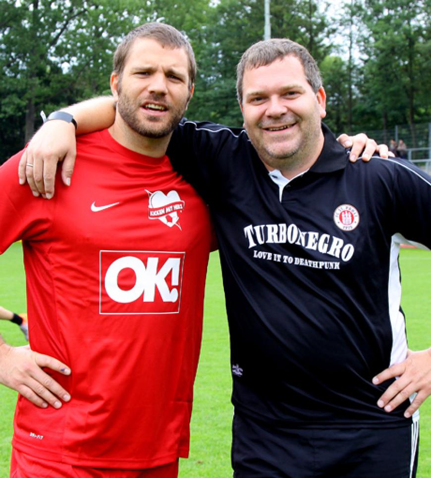 Elton mit Benny Adrion