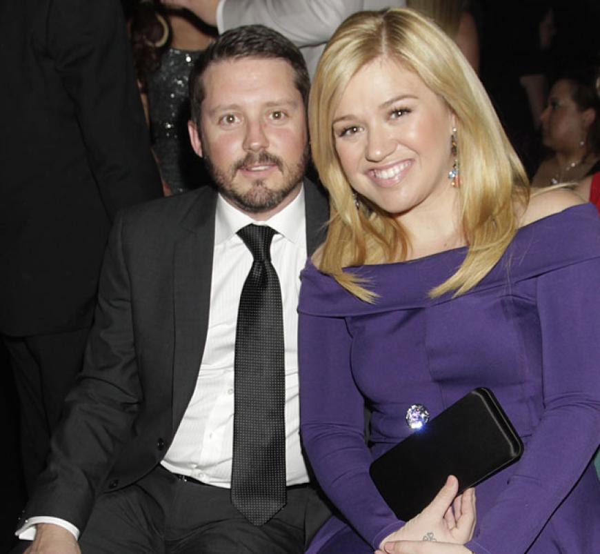 Bei ihnen ging alles recht schnell. Erst dieses Jahr haben sie geheiratet und dann erwarten sie ein Baby: Kelly Clarkson und ihr Mann Brandon Blackstock schwelgen im Glück