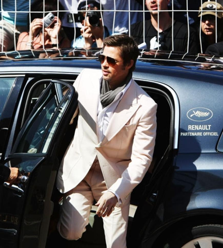 Frauenschwarm Brad Pitt erreicht den Fototermin an der Croisette