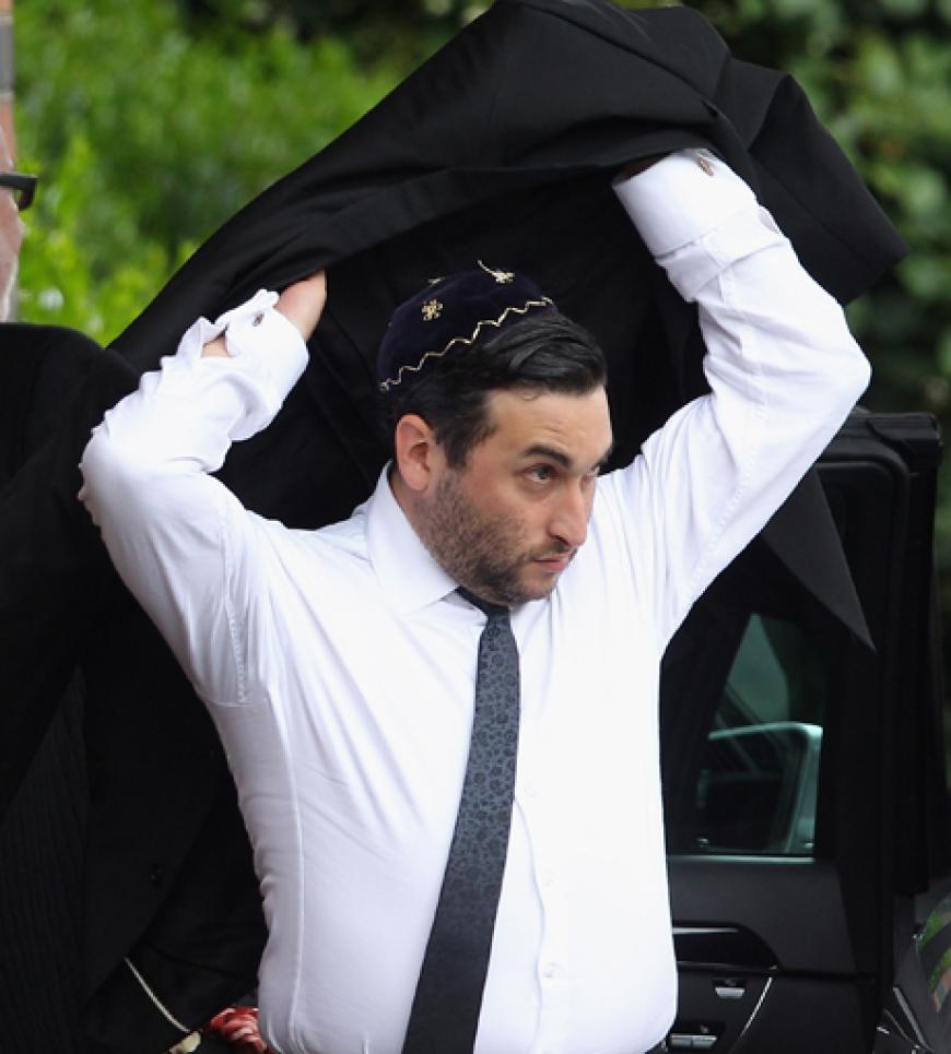 Auch ihr Bruder Alex Winehouse erwies Amy die letzte Ehre
