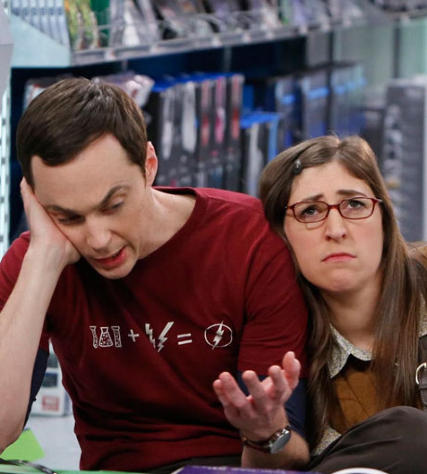 Es ist Mayim Bialik, die in