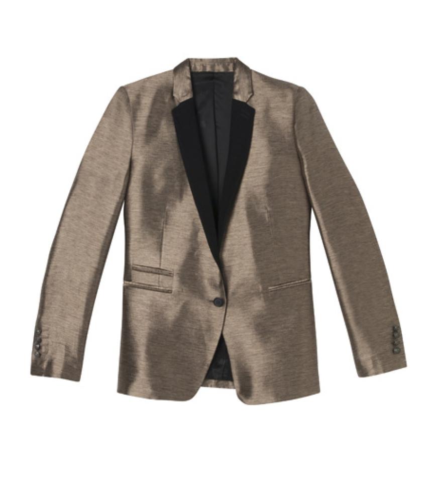 Glänzender Blazer mit schwarzem Revers von The Kooples, ca. 365 Euro