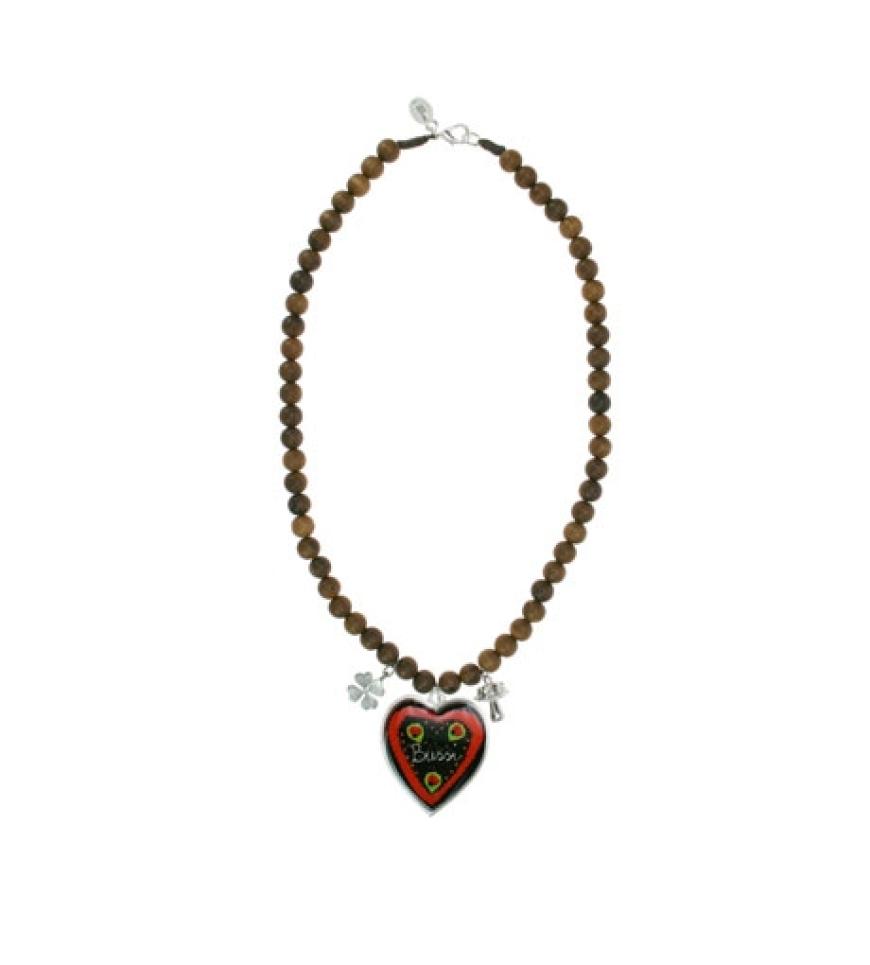 Da schlagen Frauenherzen höher: Holzkette mit Wiesn-Anhänger von Escapulario, ca. 50 Euro