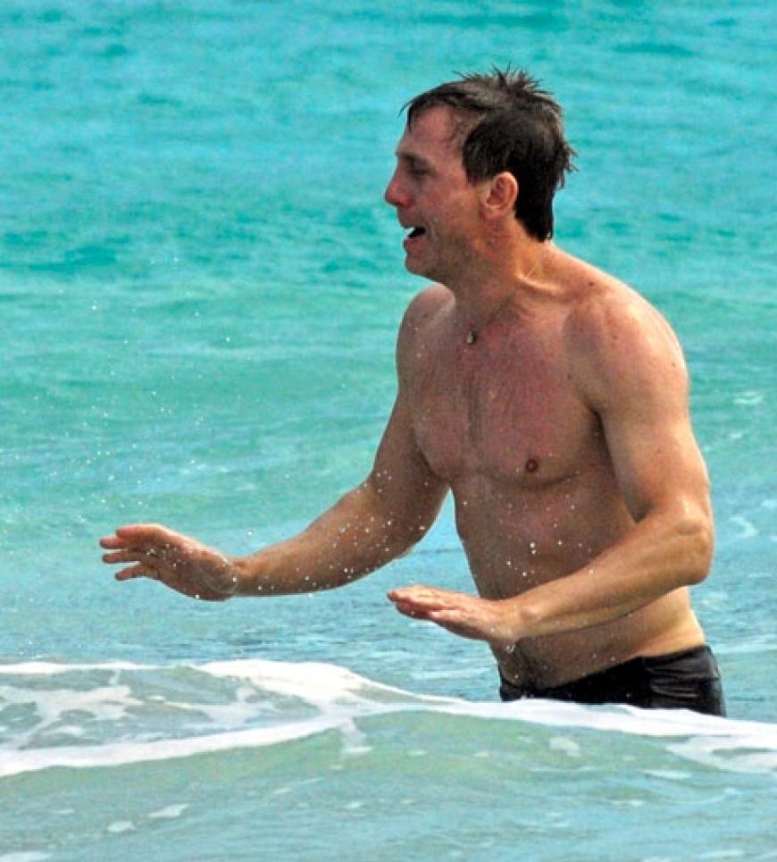 Daniel Craig