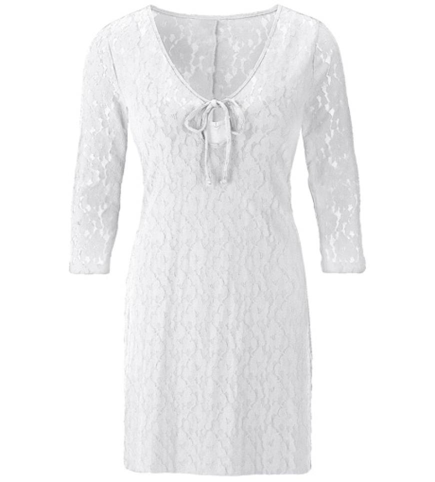 Die Kunst der Verführung: feminines Spitzenkleid von Bonprix, ca. 30 Euro