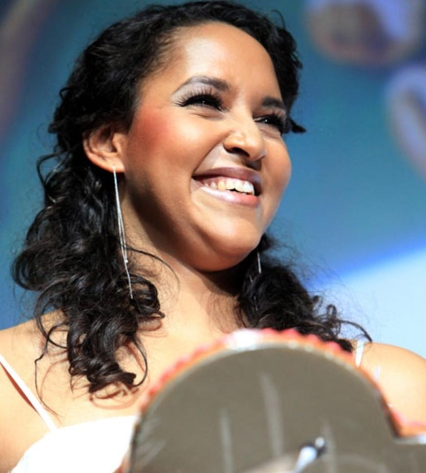 Sängerin Cassandra Steen leiht dem weiblichen Hauptcharakter Tiana ihre Stimme