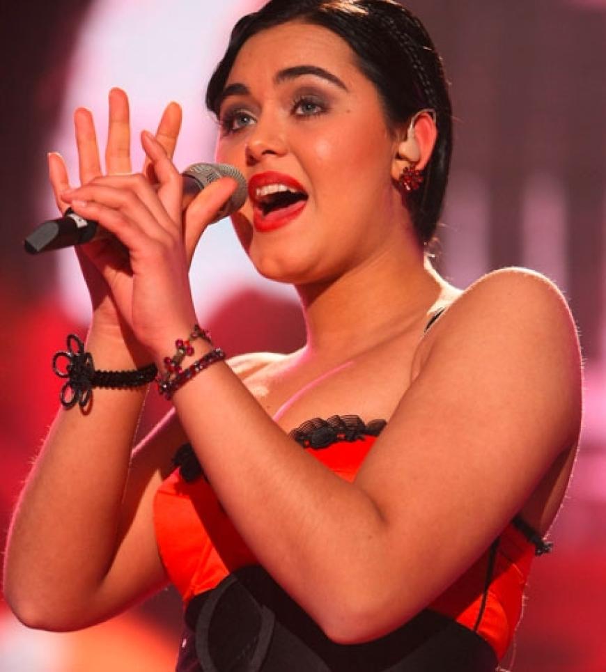 Schlager sind ihr Leben: Vanessa Neigert sang