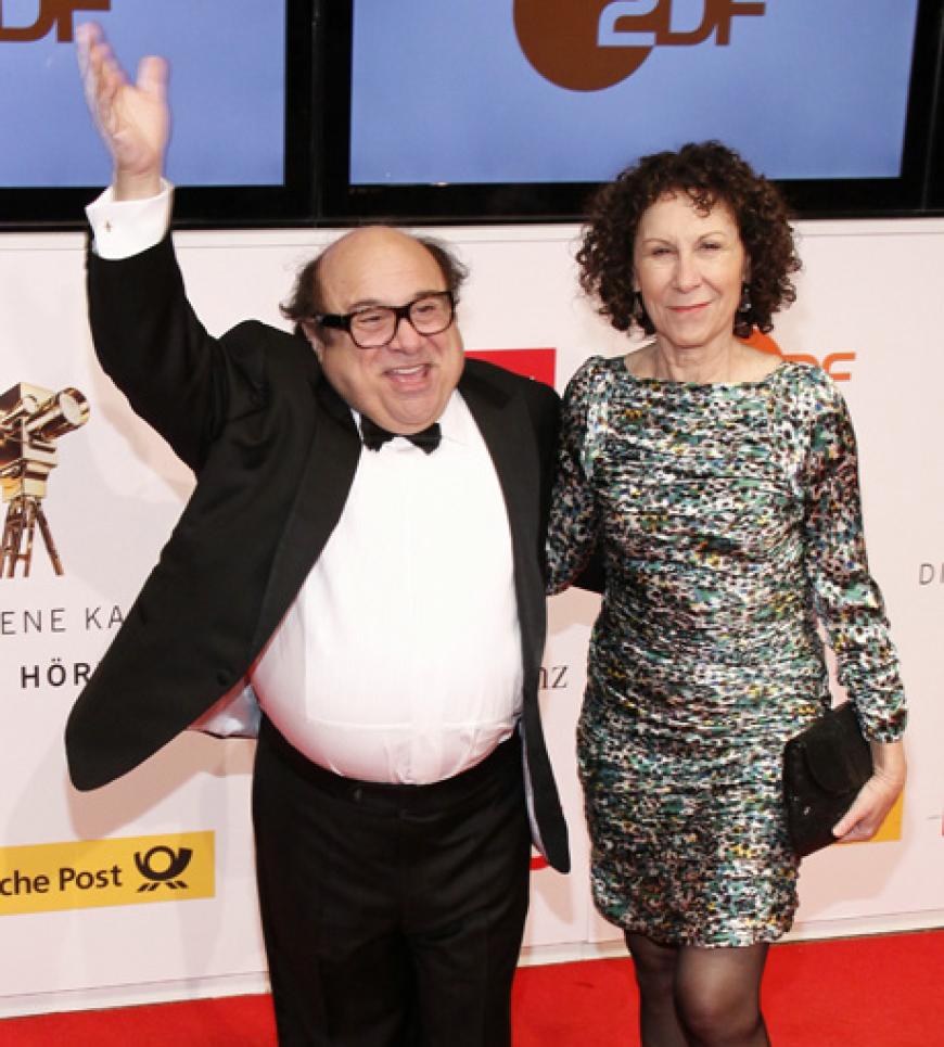 Im Oktober wurde die Trennung zwischen Danny Devito und seiner Frau Rhea Perlman bekannt. 30 Jahre war das Schauspielerpaar verheiratet, mittlerweile versuchen beide, ihre Ehe zu retten
