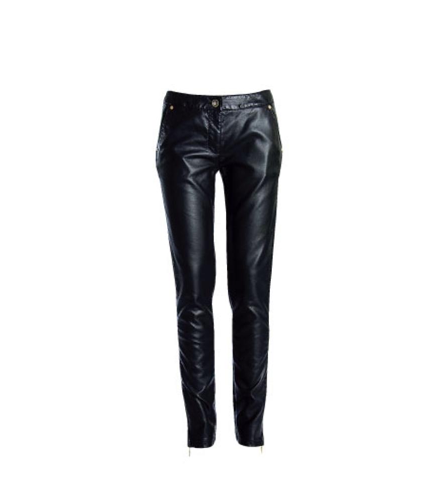 RockRöhre: Skinny Pants aus Kunstleder von Only, ca. 35 Euro
