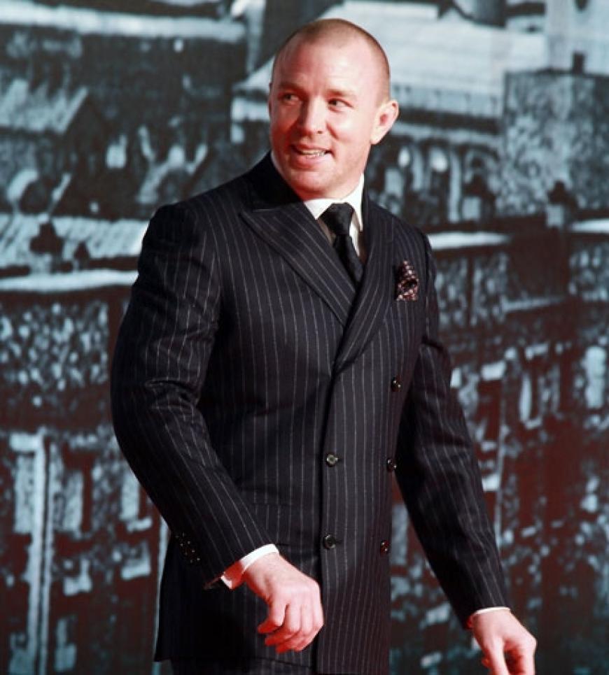 Guy Ritchie kam gut gelaunt zur Deutschlandpremiere nach Berlin