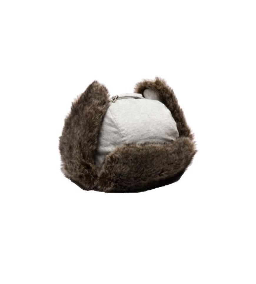 Flauschige Fellmütze von Mango,
ca. 25 Euro
