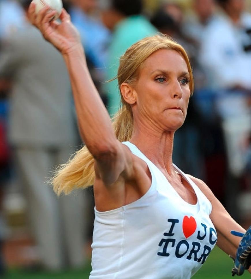 Nicollette Sheridan beim Baseball