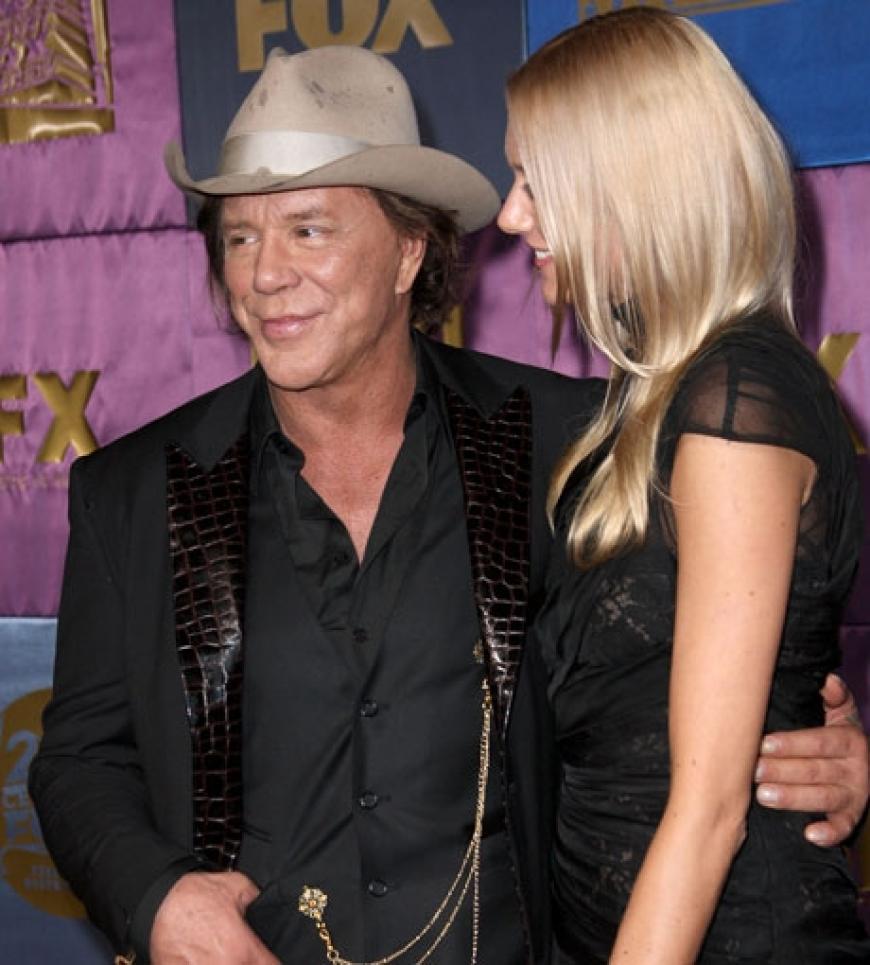 Noch ein zukünftiges Ehepaar? Mickey Rourke wollte seine Freundin Elena Kuletskaya gar nicht mehr loslassen