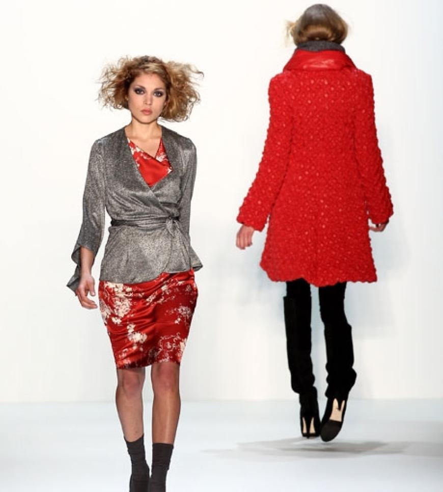 Anja Gockel designt eine lässige und zugleich elegante Tageslinie, die sich durch tragbare Kreativität und moderne Schnittführung auszeichnet