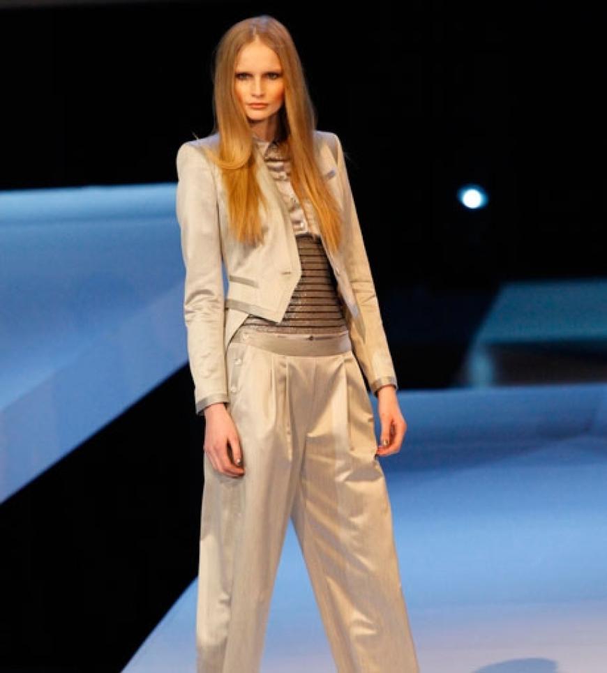 Der Metallic-Look ist bei dem Star-Designer ein absoluter Trend im nächsten Herbst