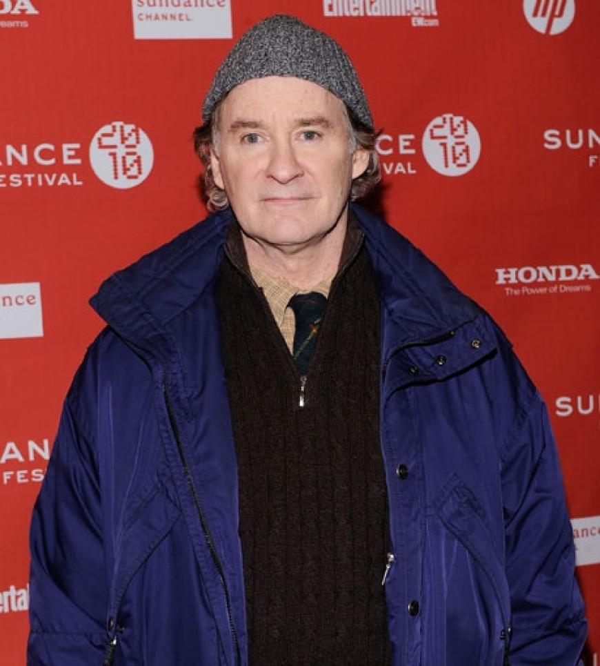 Kevin Kline ist an der Seite von Katie Holmes in der Komödie