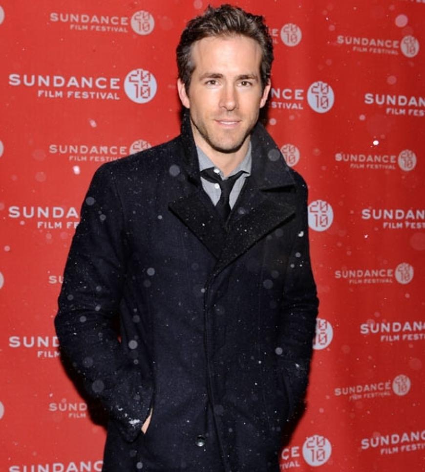 Ryan Reynolds kam ohne seine Ehefrau Scarlett Johansson