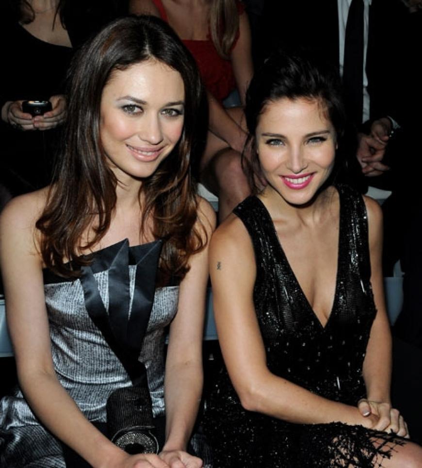 Zu Gast bei Giorgio Armani: Olga Kurylenko und Elsa Pataky
