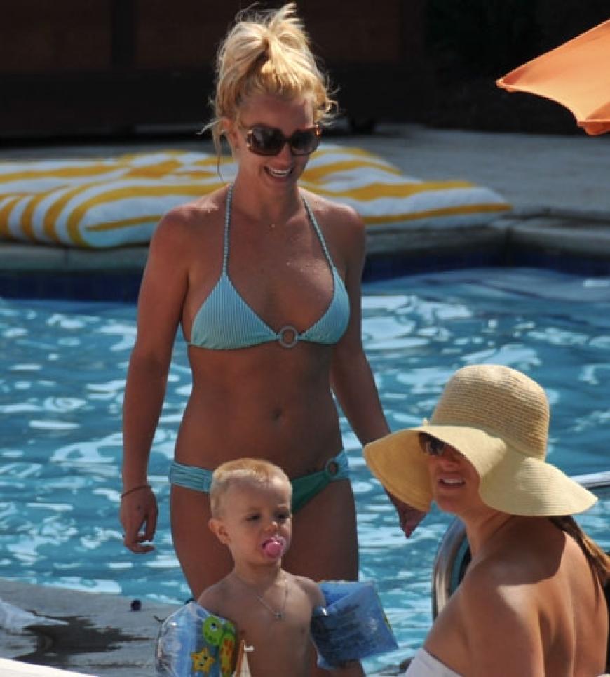 US-Zeitschriften melden, dass sich das Paar bereits wieder getrennt hat. Angeblich war Britney zu anhänglich