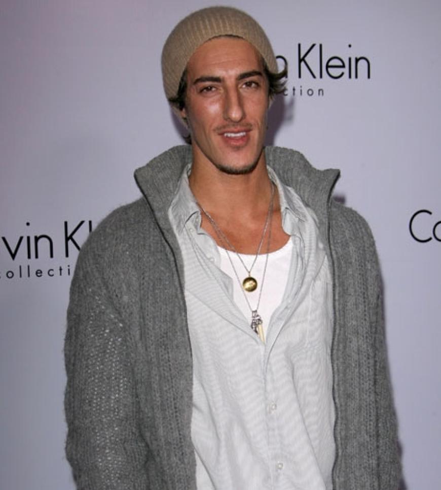 Musiker Eric Balfour kam eher leger daher