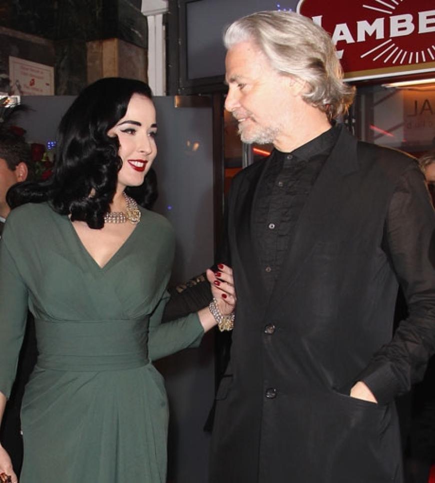 Dita von Teese kam auf Einladung von Unternehmer und Gastgeber Hermann Buehlbecker