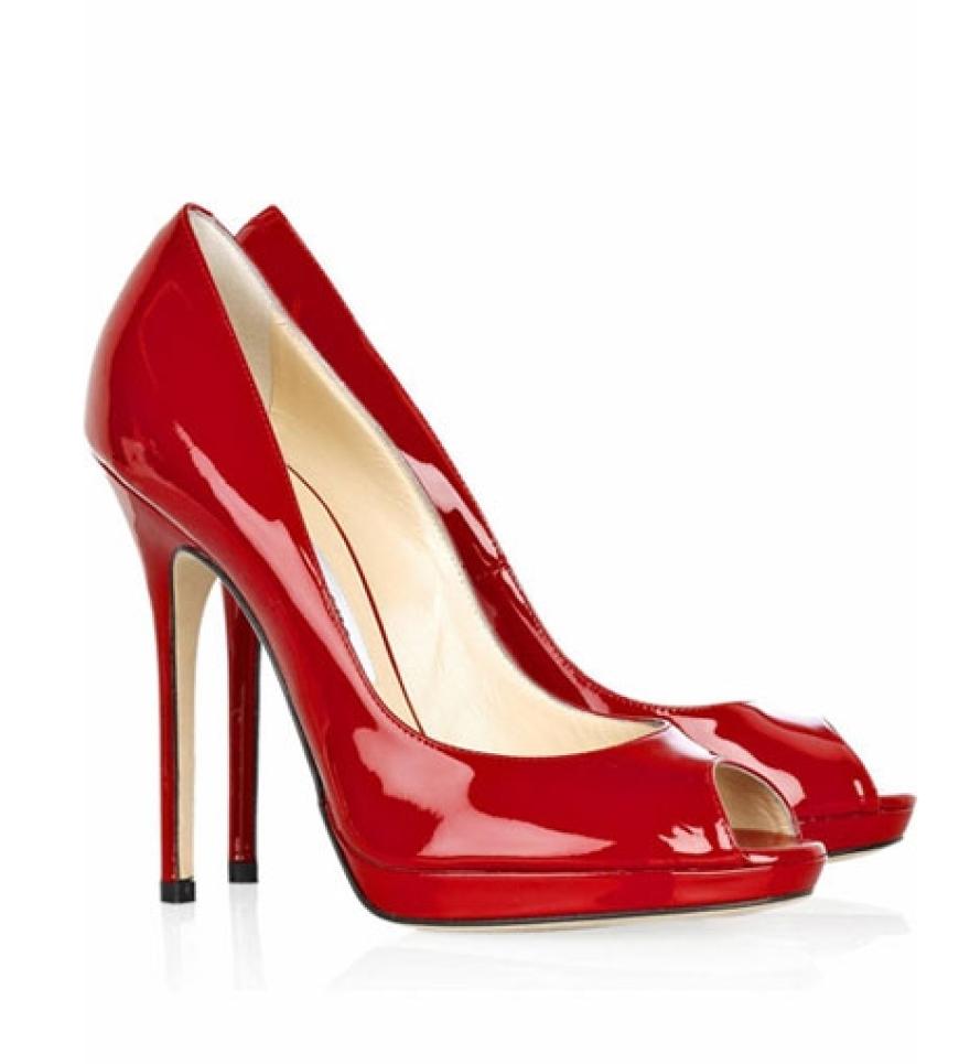 Ein Traum in Rot: High Heels von Jimmy Choo über net-a-porter.com, ab 495 Euro