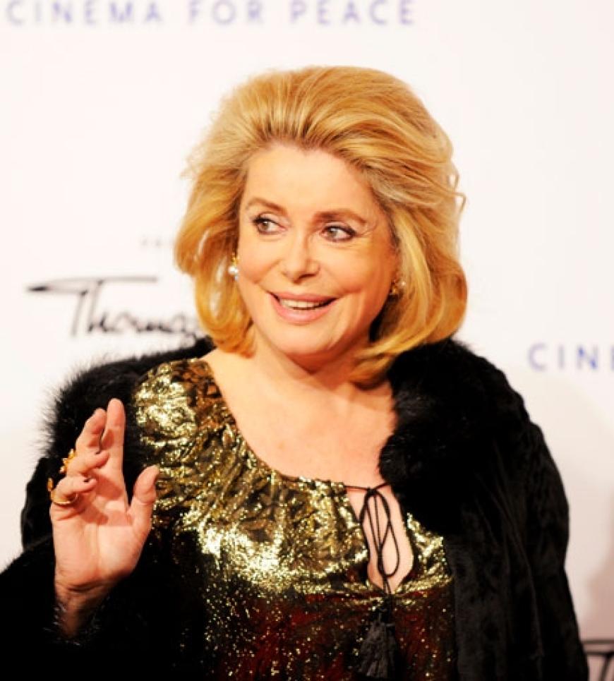 Die Benefizgala lockte wieder viel Stars in die Hauptstadt : Aucht die französische Schauspielerin Catherine Deneuve schaute vorbei
