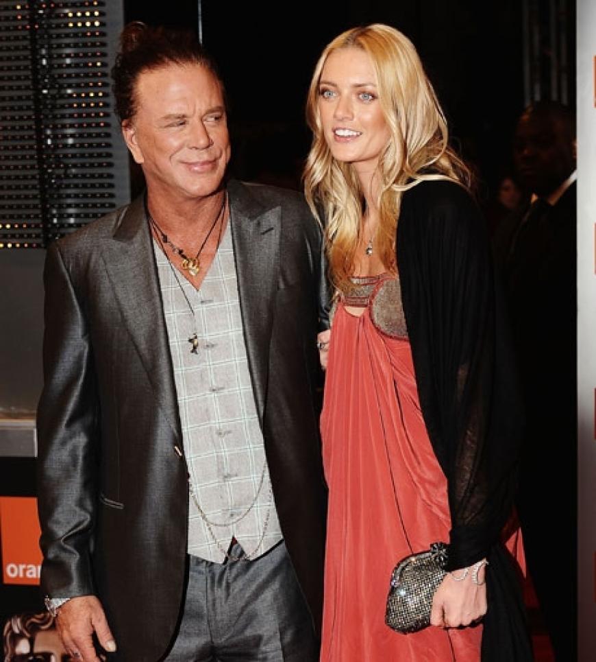 Mickey Rourke mit seiner hübschen Freundin Elena Kuletskaya