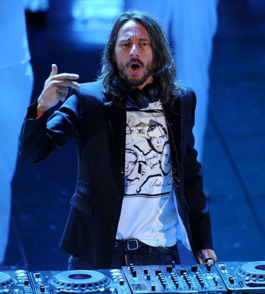 Ebenso wie Bob Sinclair. Der DJ aus Frankreich sorgte an den Turntables für gute Laune
